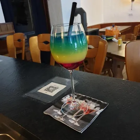 Zur Fredeburg Hotel 2*