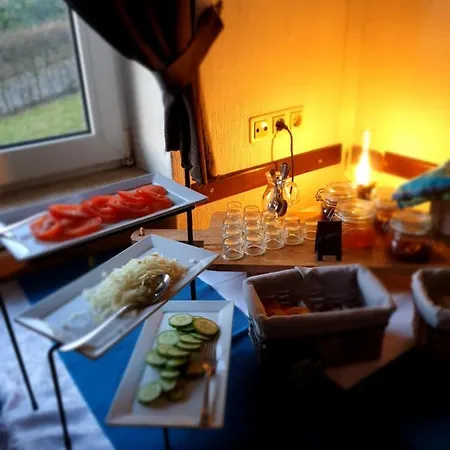 Zur Fredeburg Hotel 2*