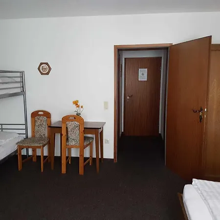 Zur Fredeburg Hotel